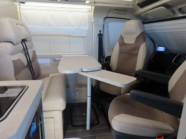 キャンピングカーバンコン