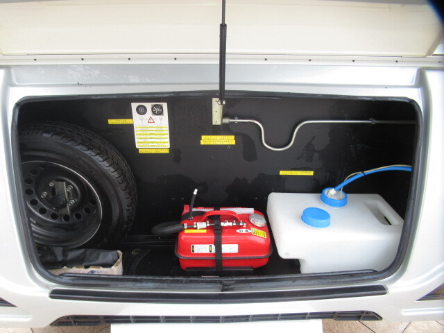 キャンピングカートレーラー