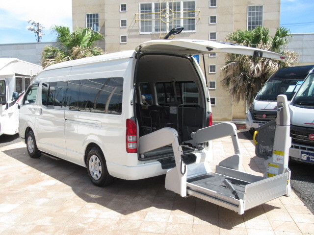 トヨタハイエース