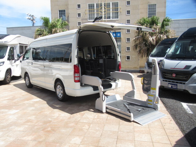 トヨタハイエース