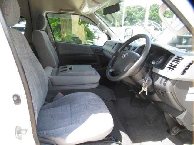 トヨタハイエース