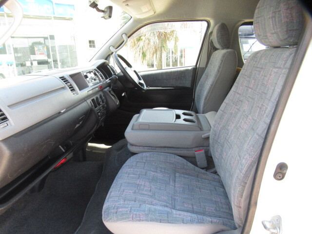 トヨタハイエース