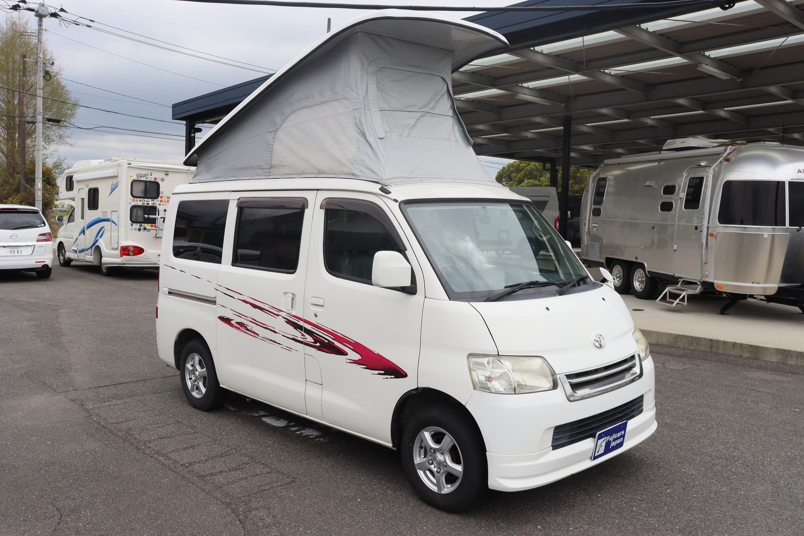 キャンピングカーバンコン