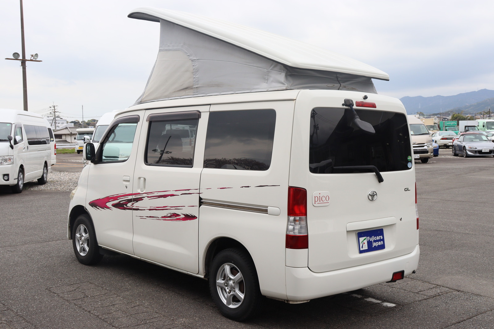 キャンピングカーバンコン