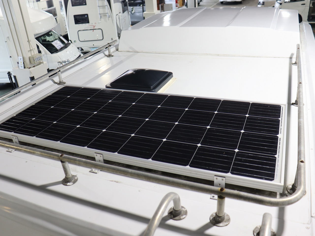 キャンピングカーキャブコン