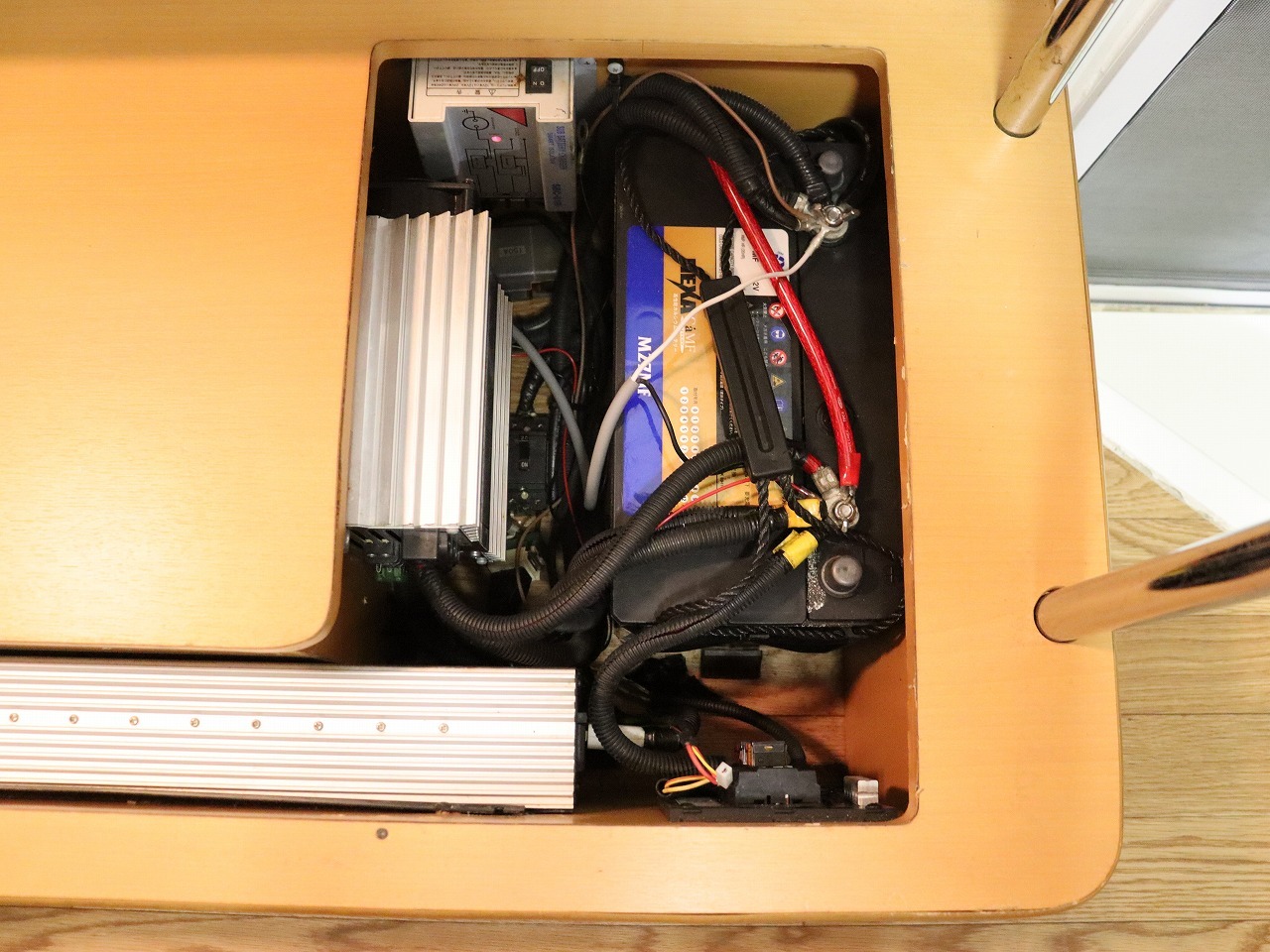 キャンピングカーキャブコン