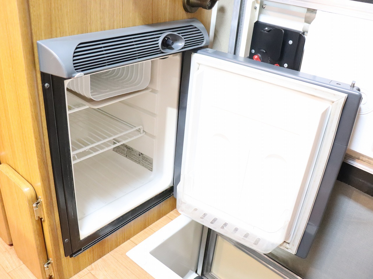 キャンピングカーキャブコン