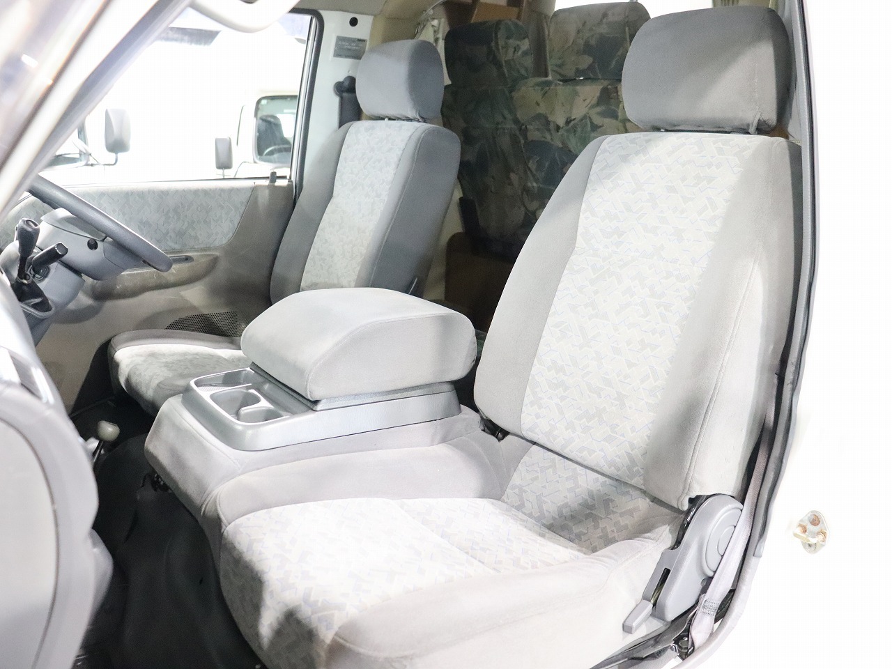 キャンピングカーキャブコン