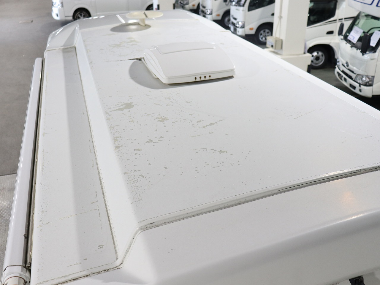 キャンピングカーキャブコン