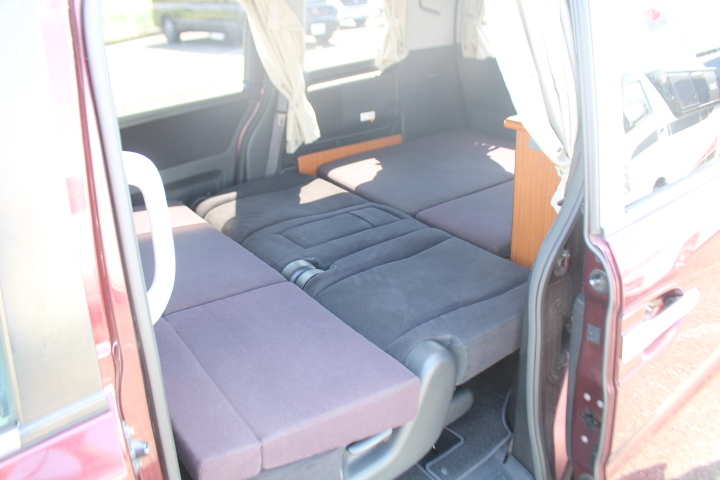 キャンピングカーバンコン