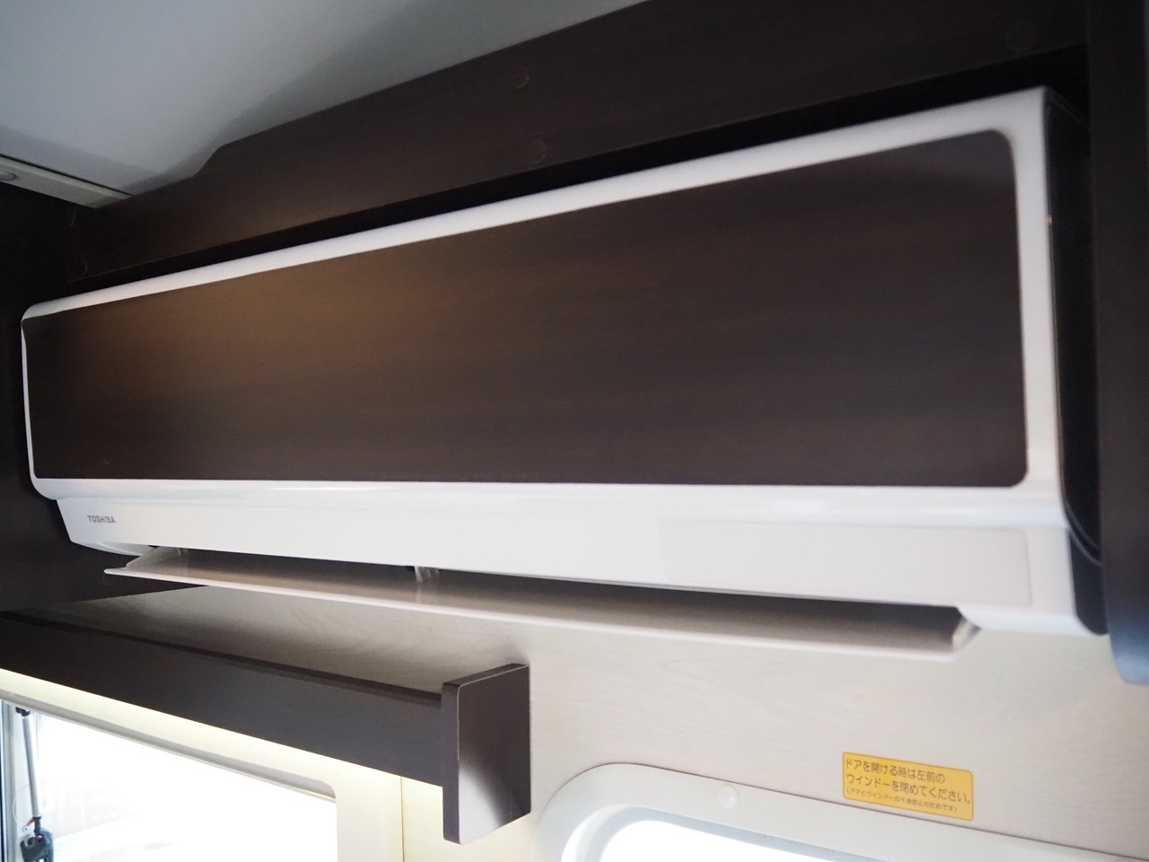 キャンピングカーキャブコン