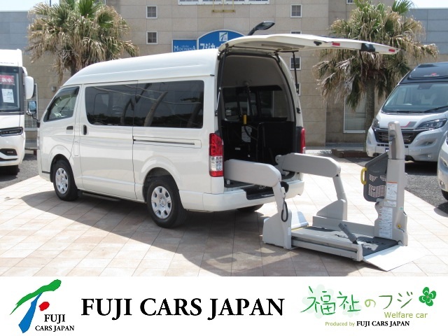 NV350キャラバン 福祉車両