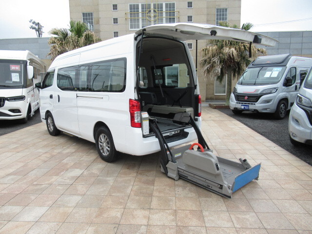 日産NV350キャラバン