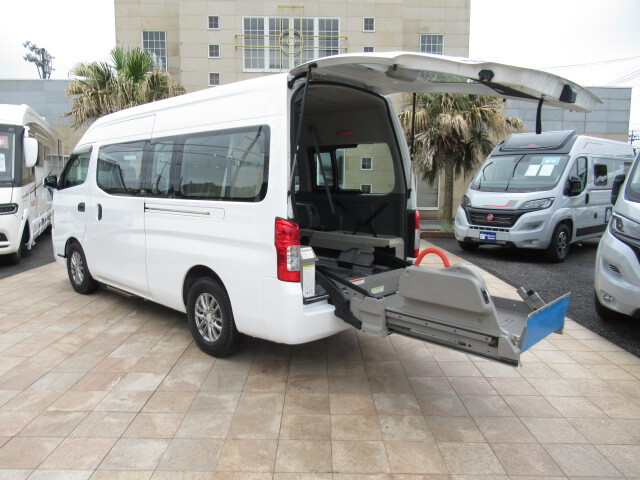 日産NV350キャラバン