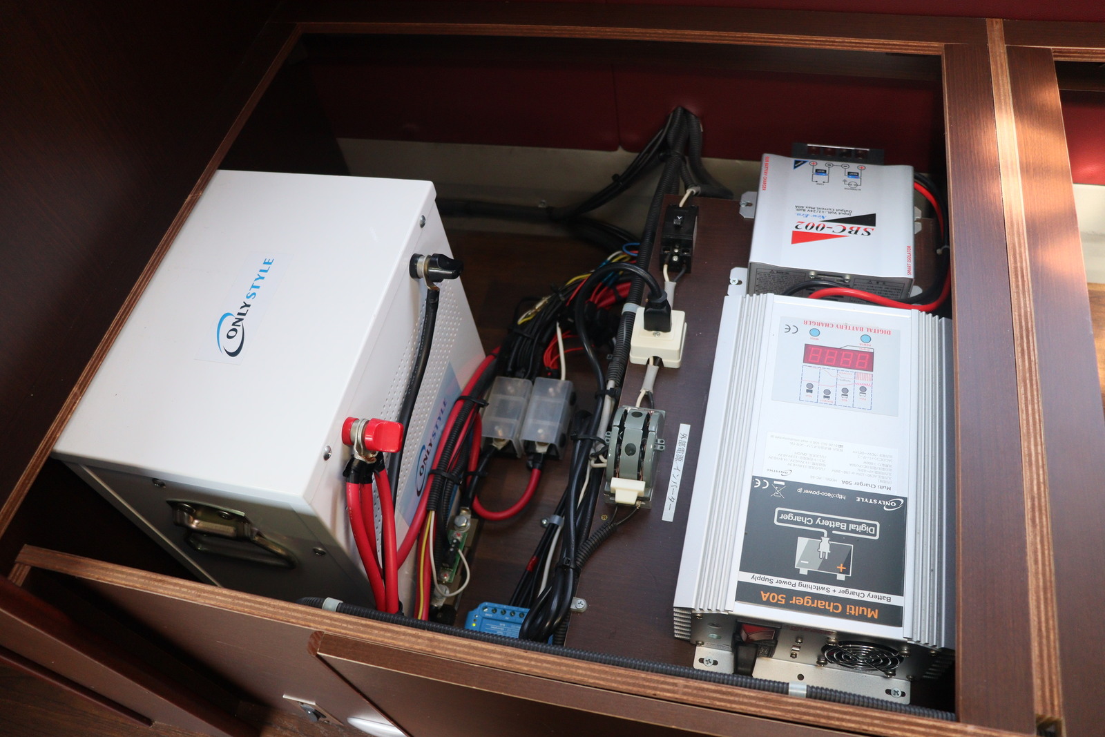 キャンピングカーバンコン