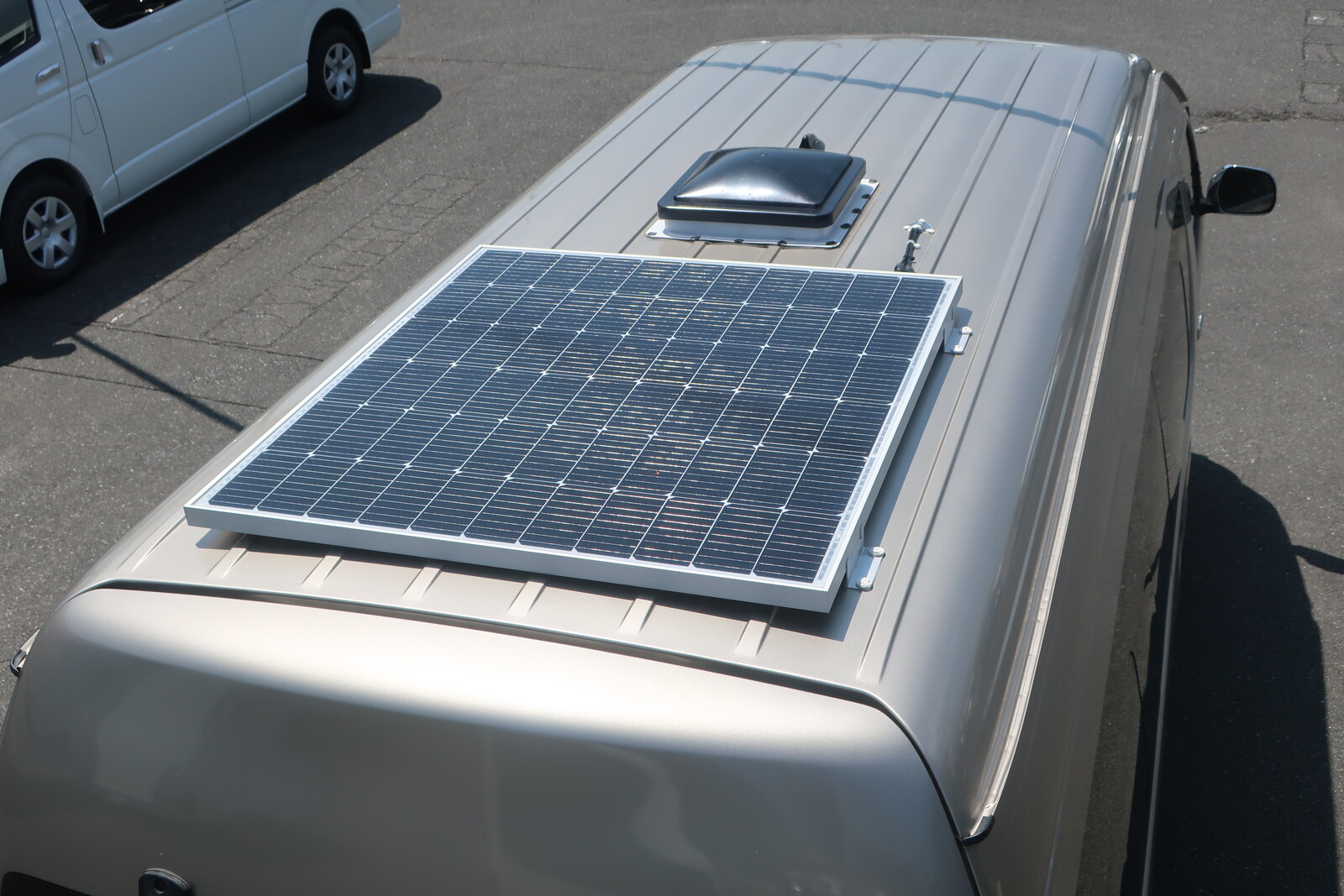 キャンピングカーバンコン