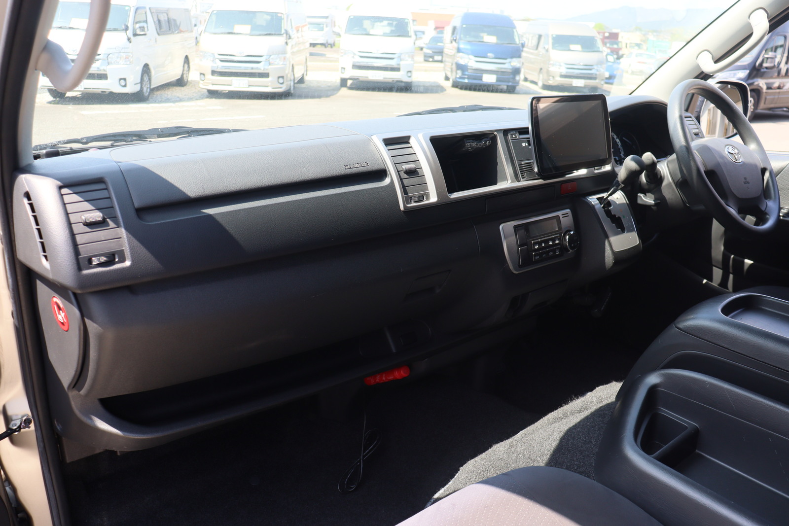 キャンピングカーバンコン