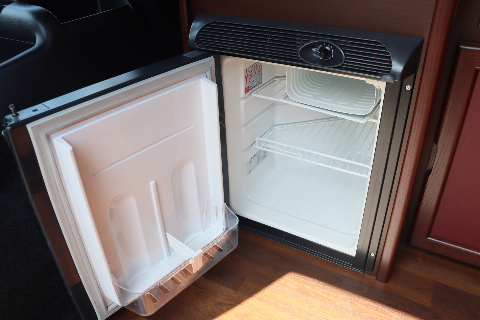 キャンピングカーバンコン