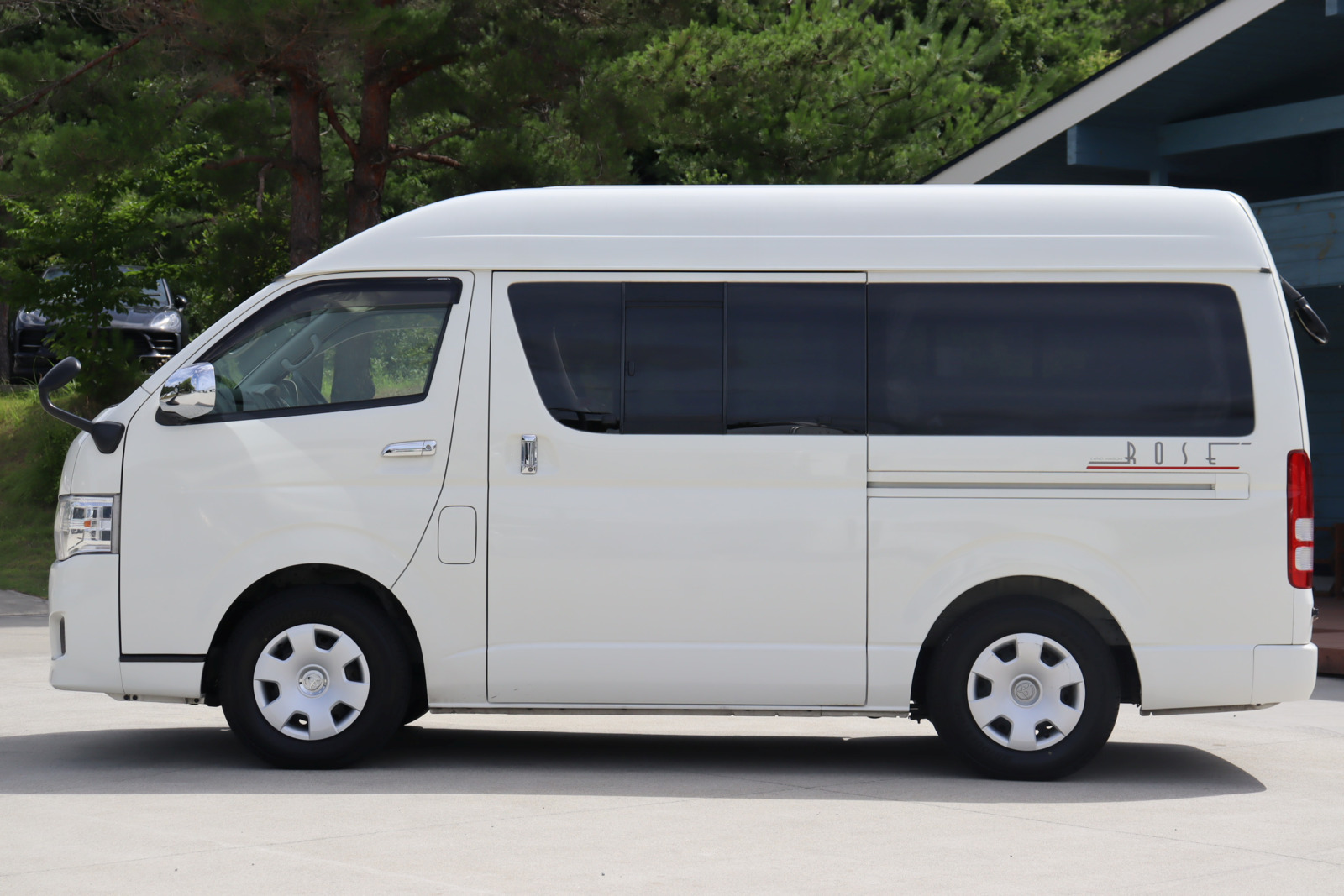 キャンピングカーバンコン