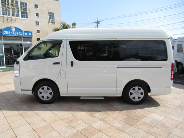 トヨタハイエース