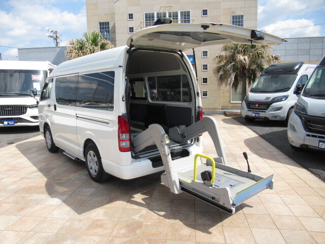 トヨタハイエース