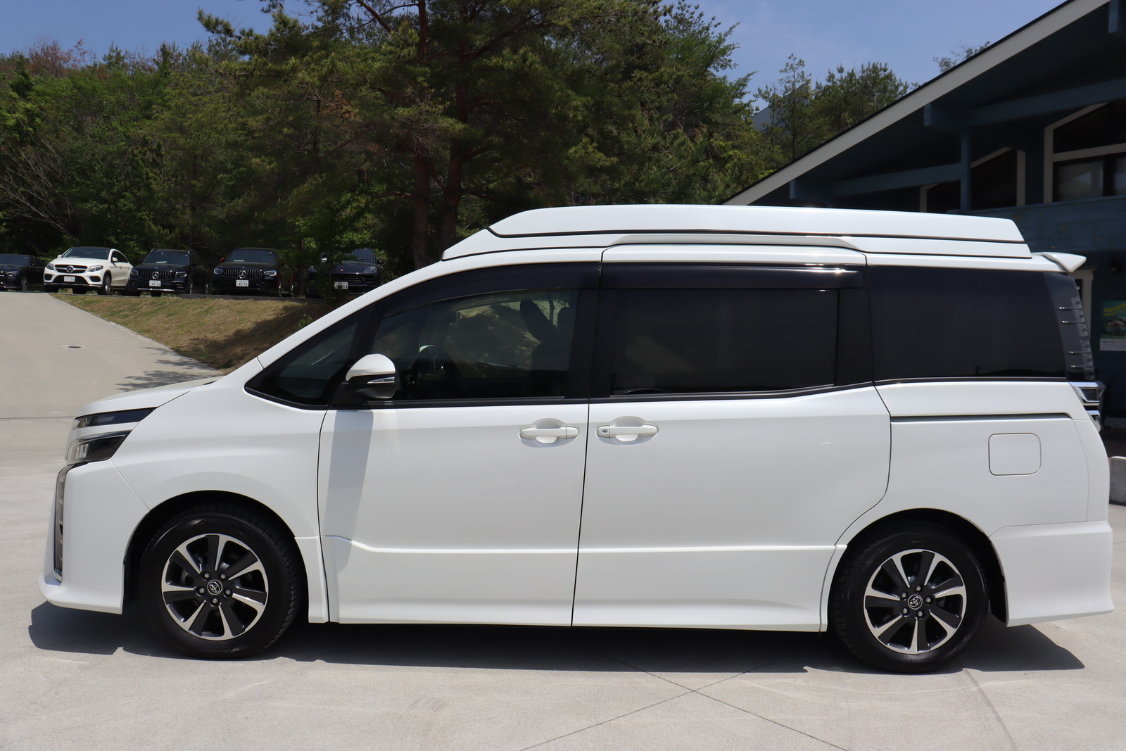 キャンピングカーバンコン