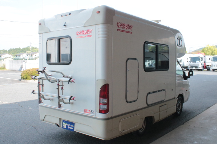 キャンピングカーキャブコン