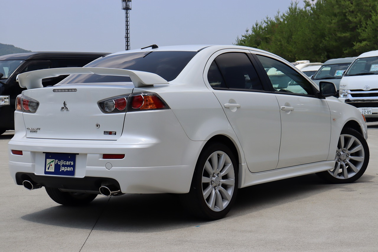 三菱ギャランフォルティス