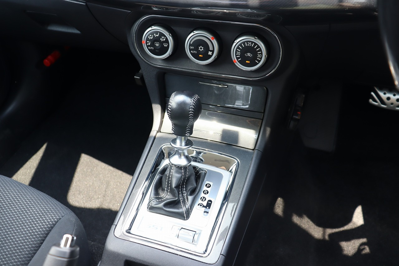 三菱ギャランフォルティス