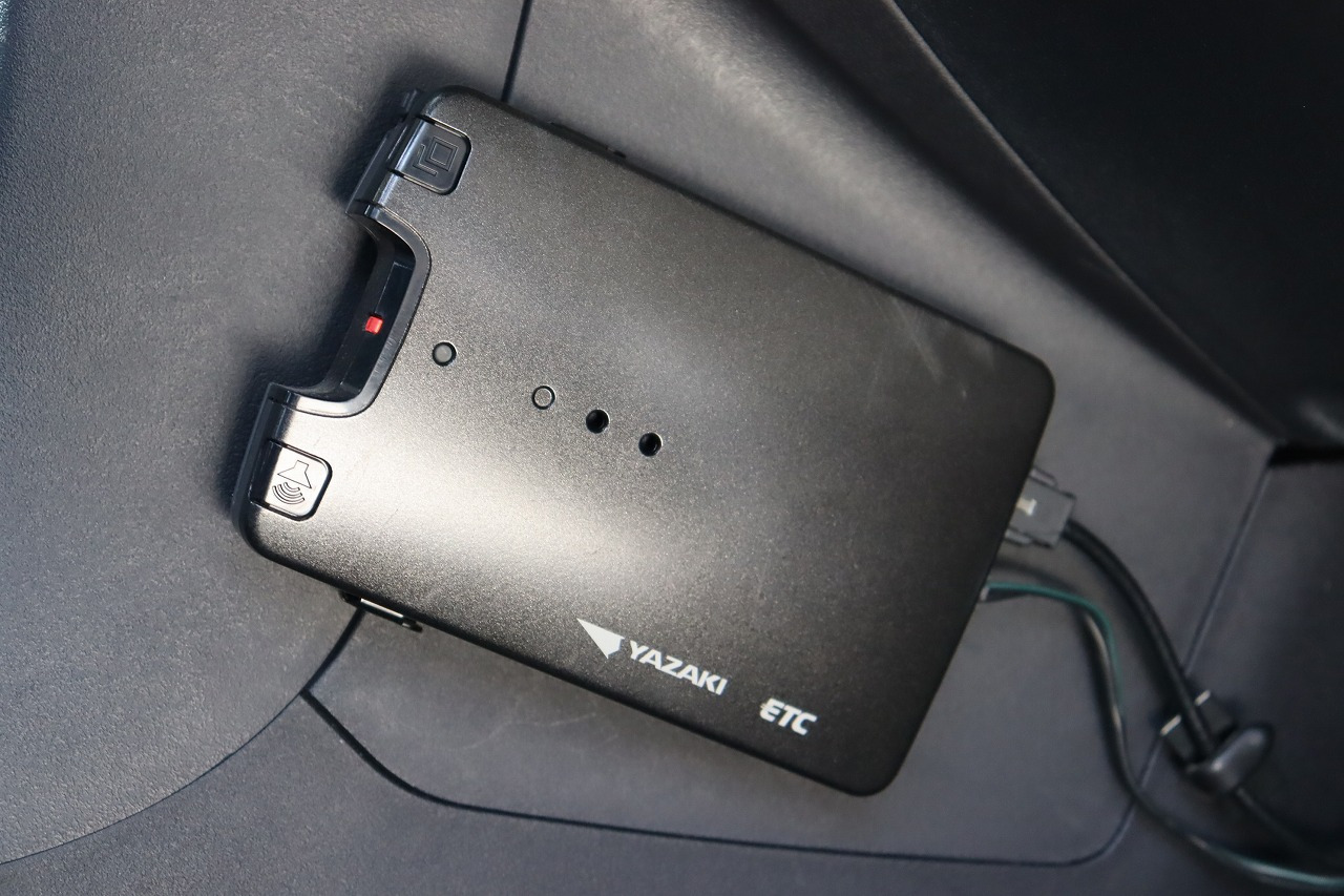 三菱ギャランフォルティス