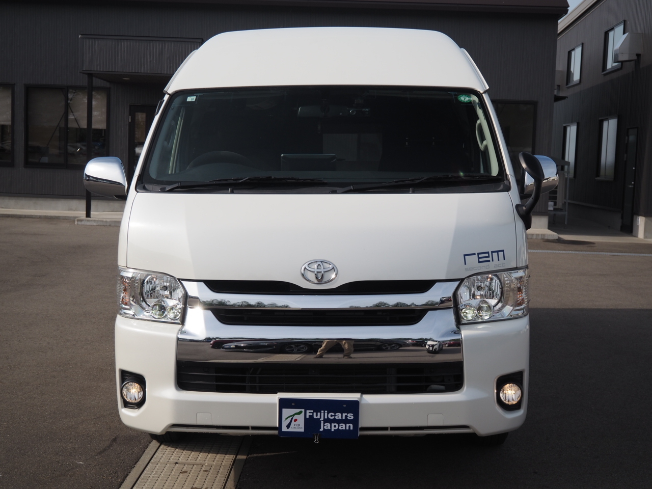 キャンピングカーバンコン