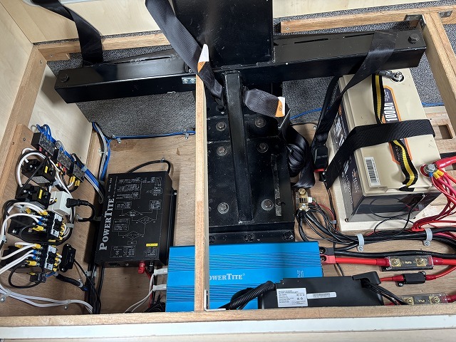 キャンピングカーキャブコン