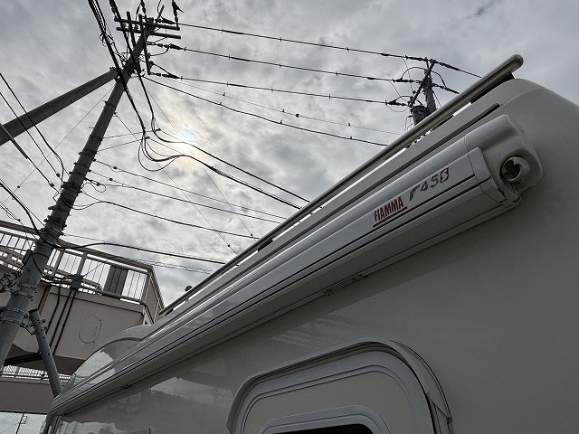 キャンピングカーキャブコン