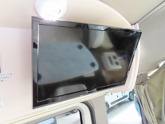 キャンピングカーバスコン