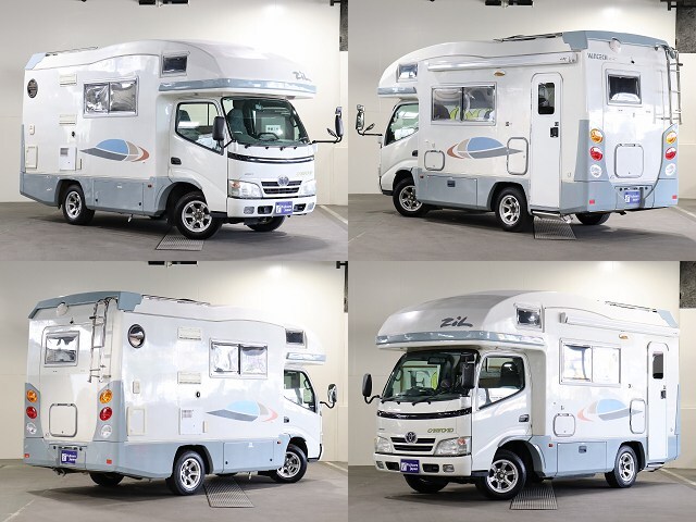 キャンピングカーキャブコン