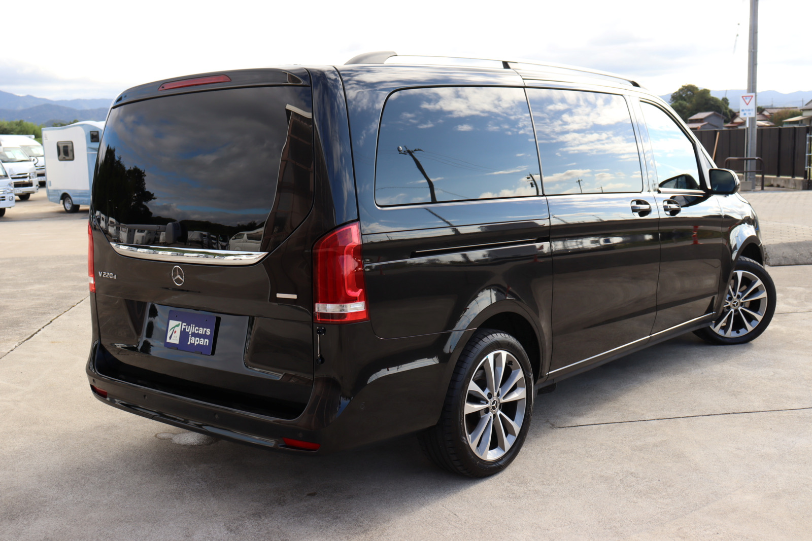 キャンピングカーバンコン