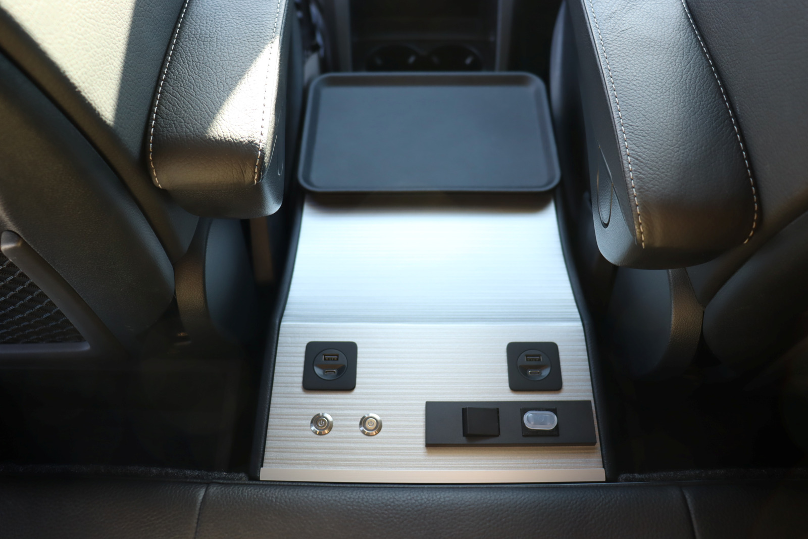 キャンピングカーバンコン