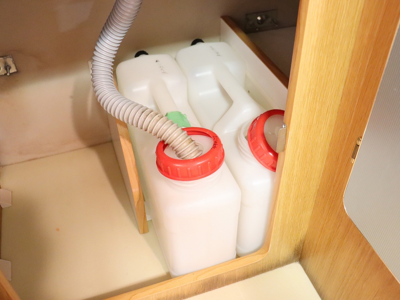 キャンピングカーキャブコン