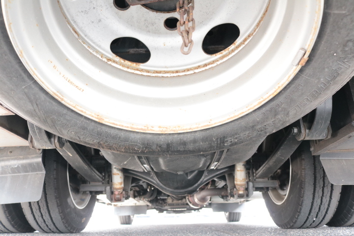 キャンピングカーバスコン