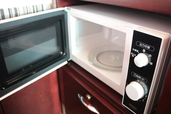 キャンピングカーバスコン