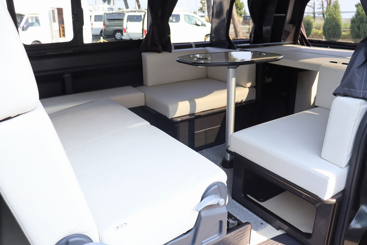 キャンピングカーバンコン