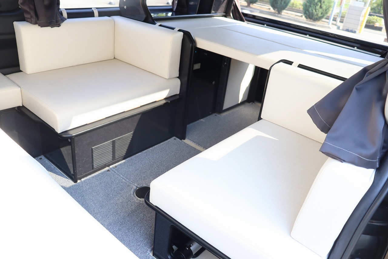 キャンピングカーバンコン