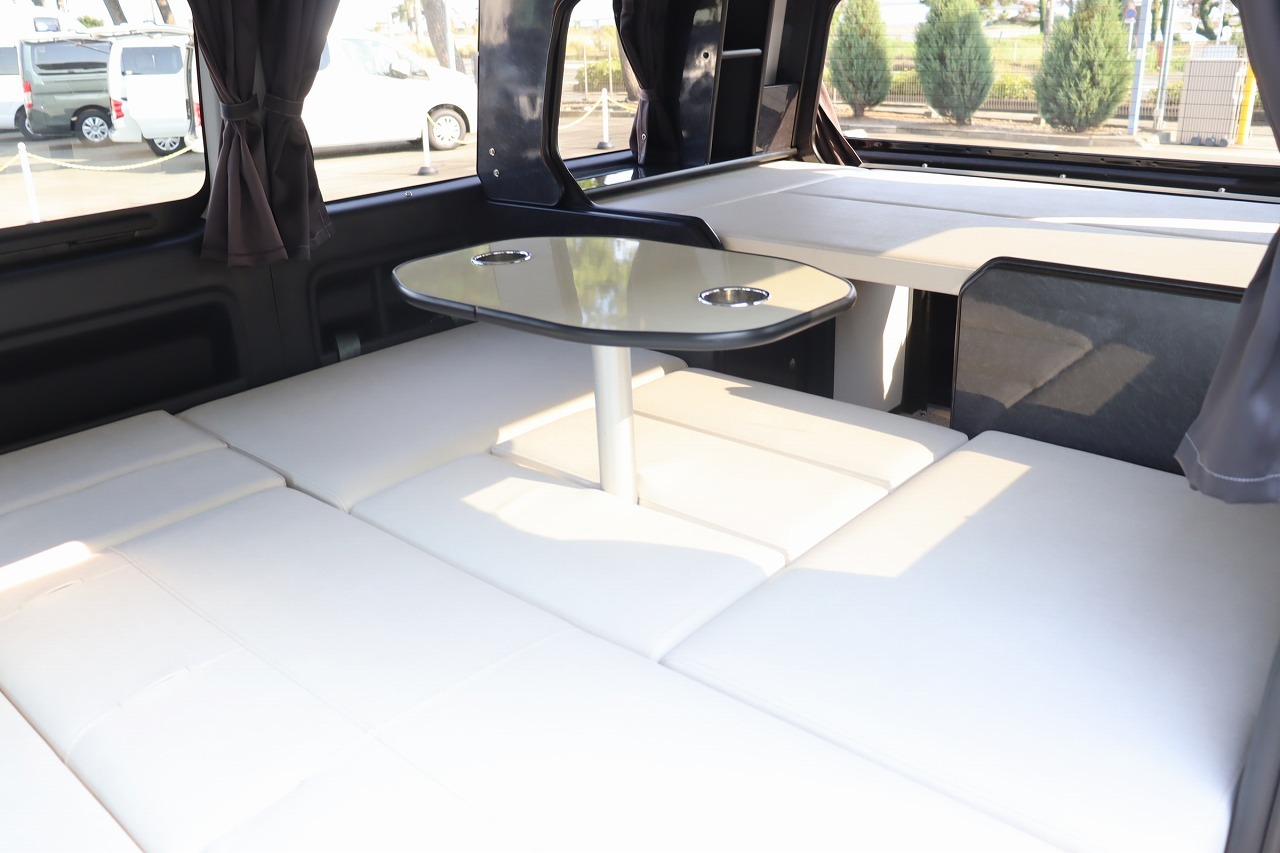 キャンピングカーバンコン