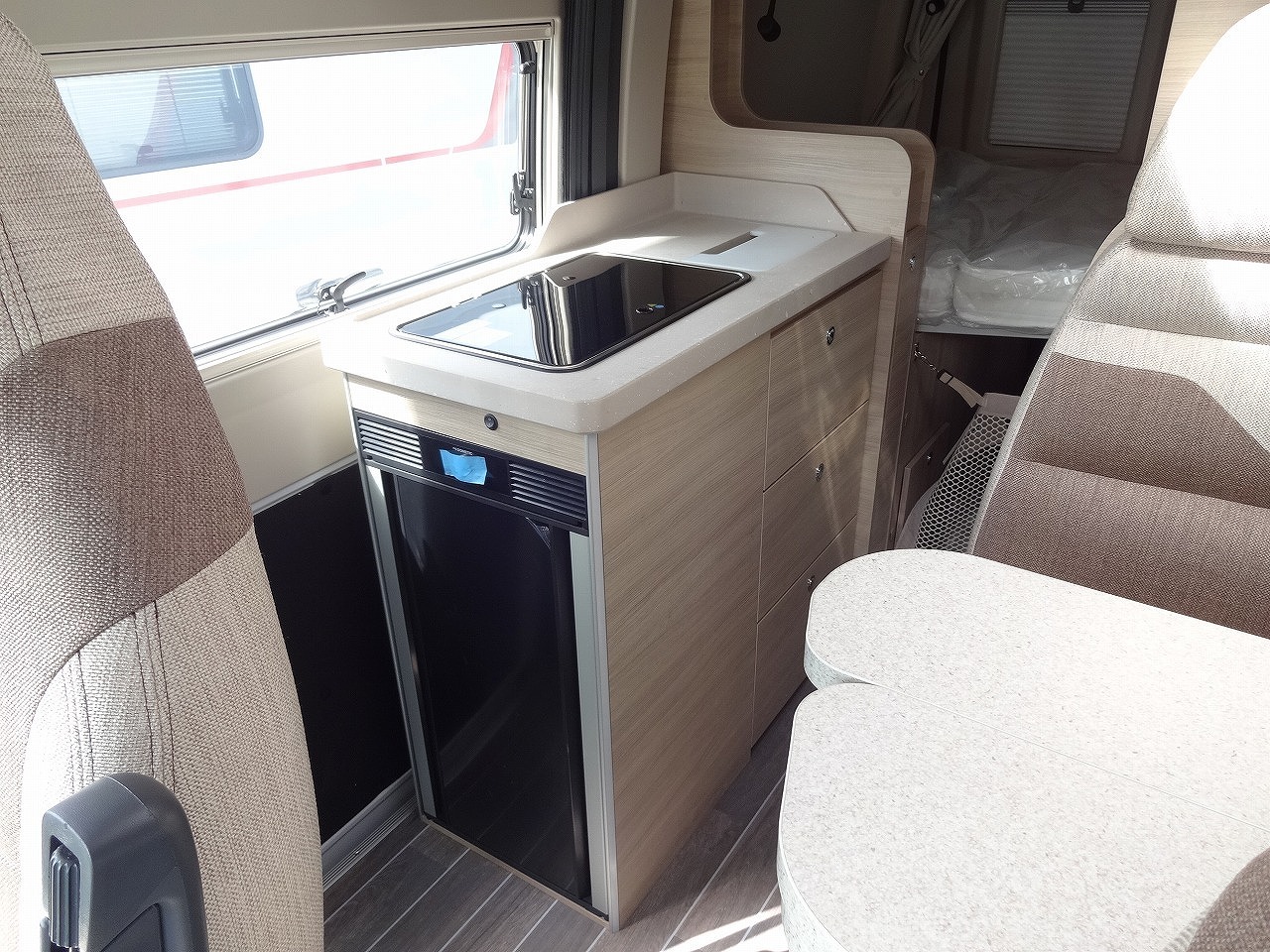 キャンピングカーバンコン