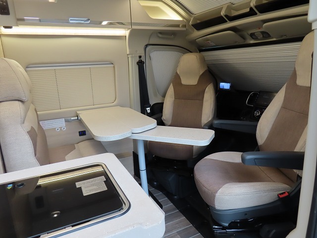 キャンピングカーバンコン