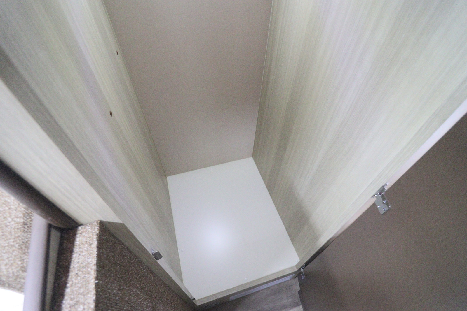 キャンピングカーキャブコン