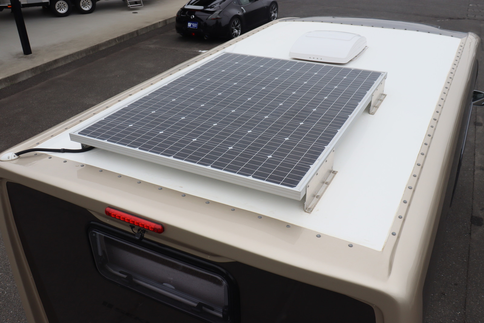 キャンピングカーキャブコン