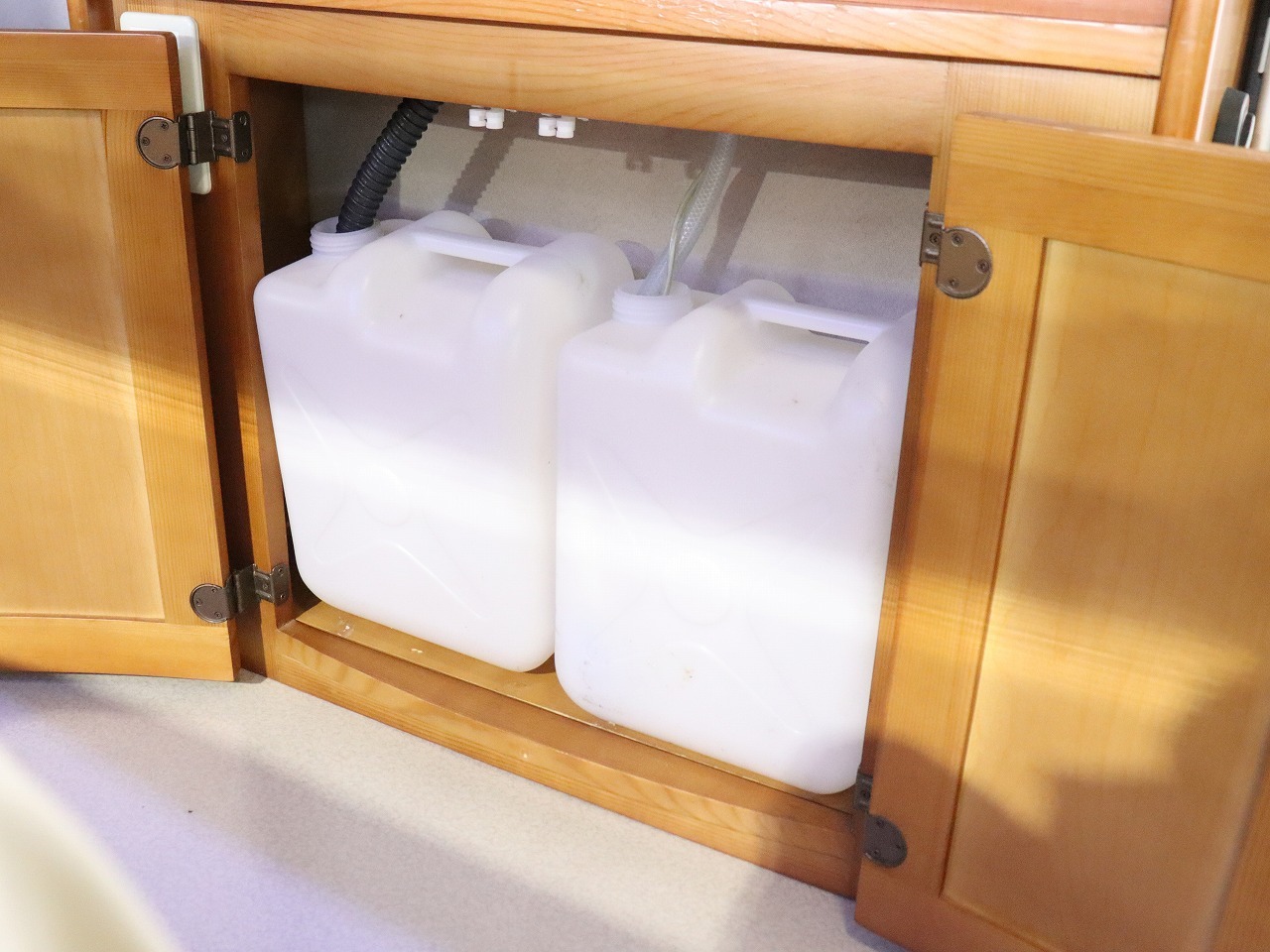 キャンピングカー軽キャンパー