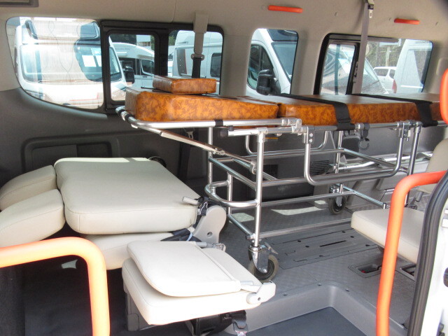 日産NV350キャラバン