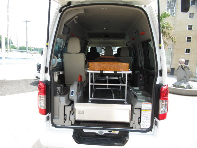 日産NV350キャラバン